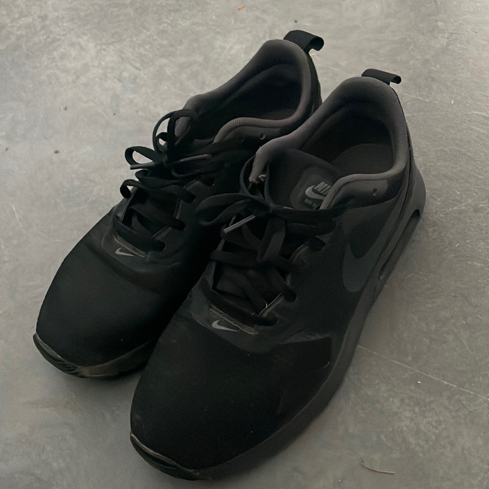 Black Nike shoes